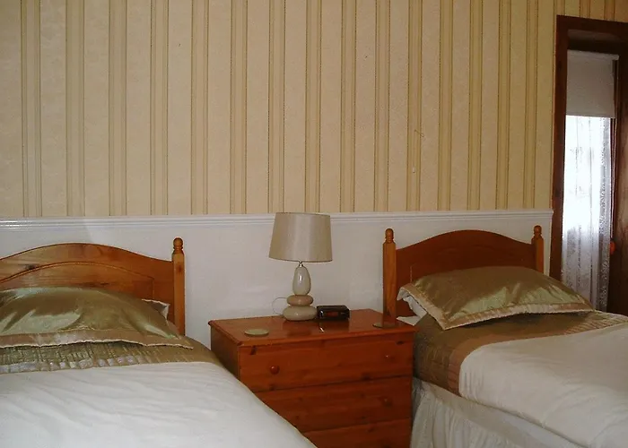 Lewinsdale Lodge