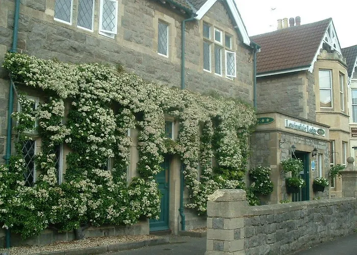 Lewinsdale Lodge