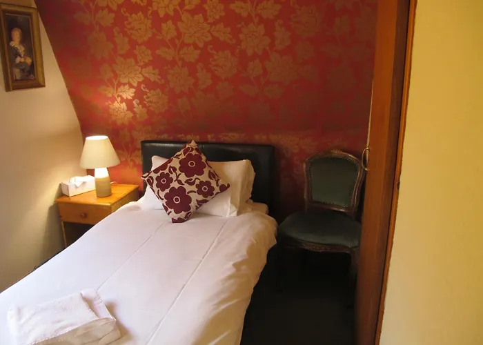 Royston Guest House