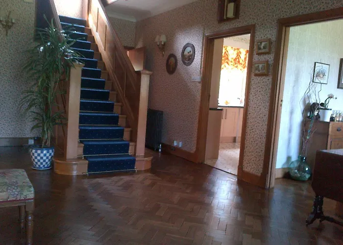 Wychwood House Bed & Breakfast Penally, United Kingdom