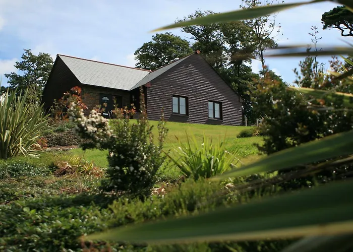 Trenython Manor