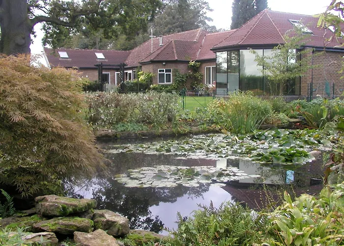 South Lodge