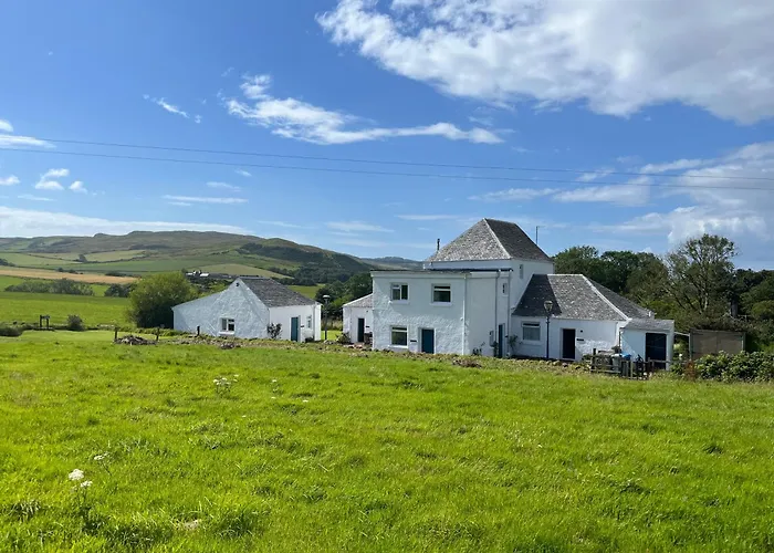 Kilchrist Castle Cottages
