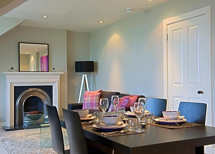 Destiny Scotland - Q-Residence Edinburgh, United Kingdom