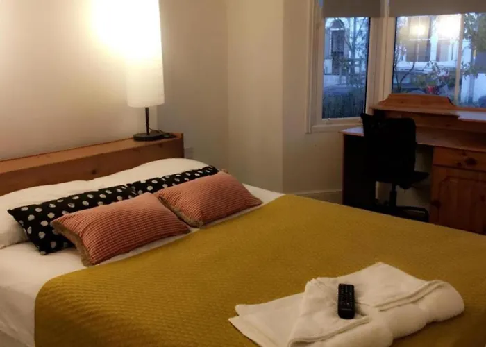 Golden Triangle Budget Rooms