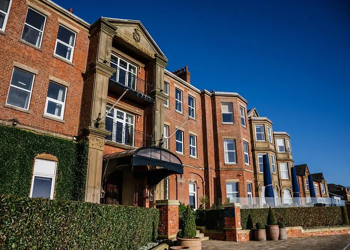 Clifton Arms Hotel