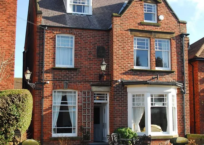 Villa In Robin Hoods Bay