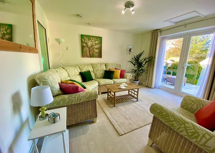 Golden Acre Jurassic Coastal Lodges