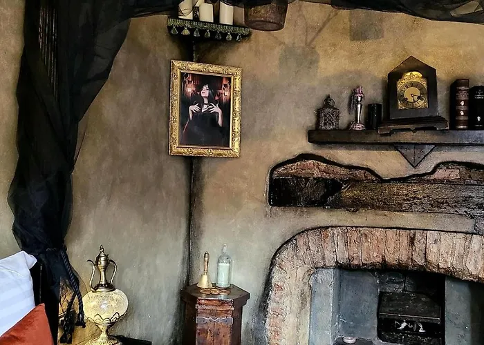 Hocus Pocus Tiny Hotel