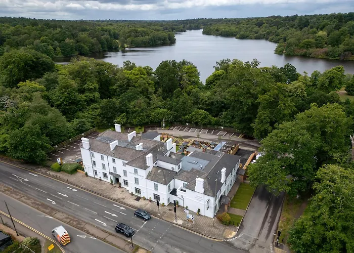 Wheatsheaf Hotel By Chef & Brewer Collection