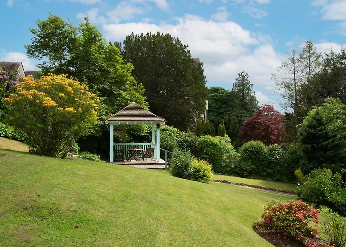 Lakehouse Rooms At The Waterhead Inn,