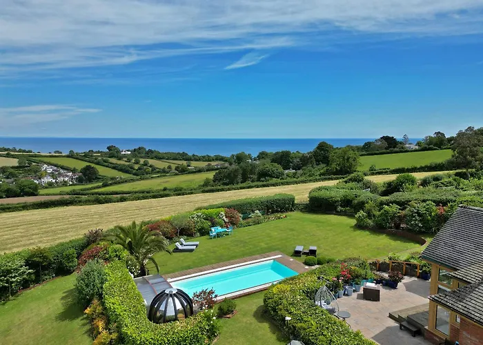 Halekulani Devon Homestay Torquay, United Kingdom