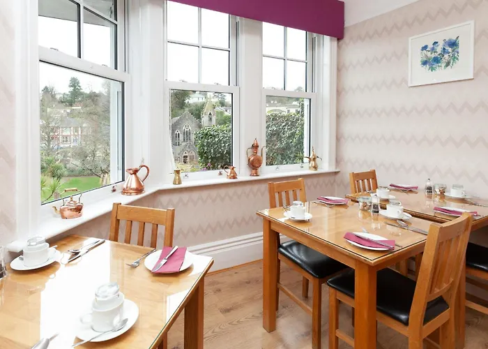 The Ravenswood B&B Torquay, United Kingdom