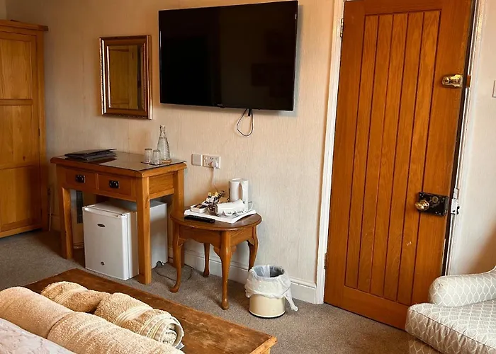 Henwick House Accommodation, Continental Breakfast Included Ludlow, United Kingdom