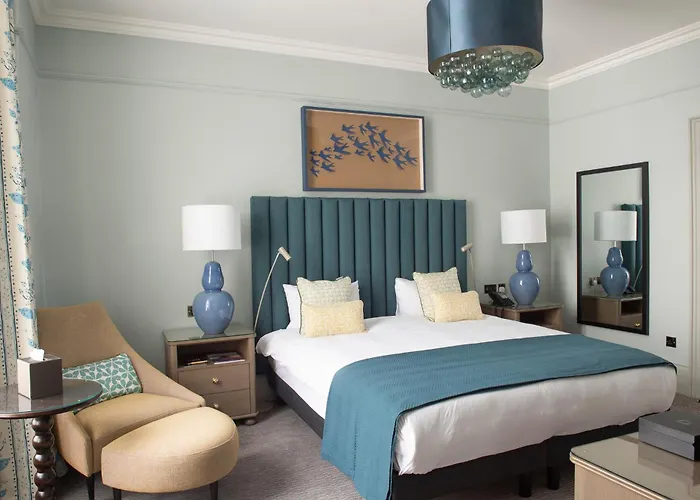 Bush Hotel Farnham, Wielka Brytania