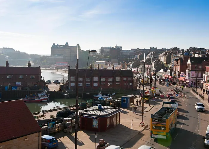 Harbourside Apartments With Private Parking