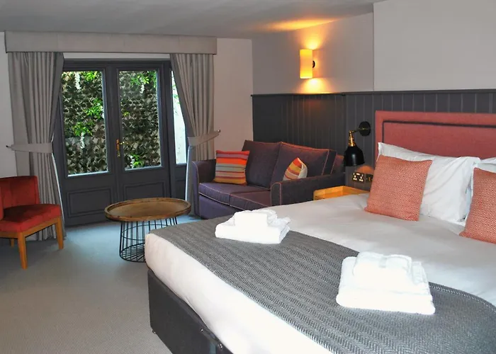 The Lawrance Luxury Aparthotel - Harrogate, United Kingdom