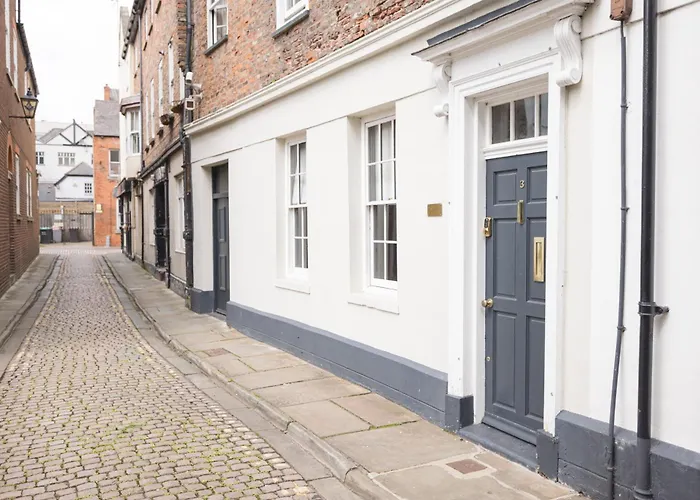 Spirit Of Prince Street Hull Old Town