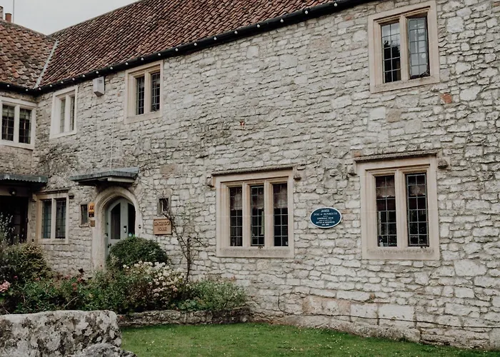 Longbridge House