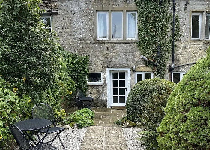 Ivy Cottage
