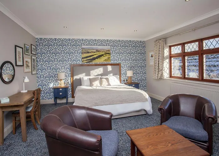 Woodborough Inn