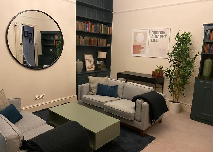 Brayford House Carholme Road - Serviced Accommodation In For Contractors, Business & Leisure Stays