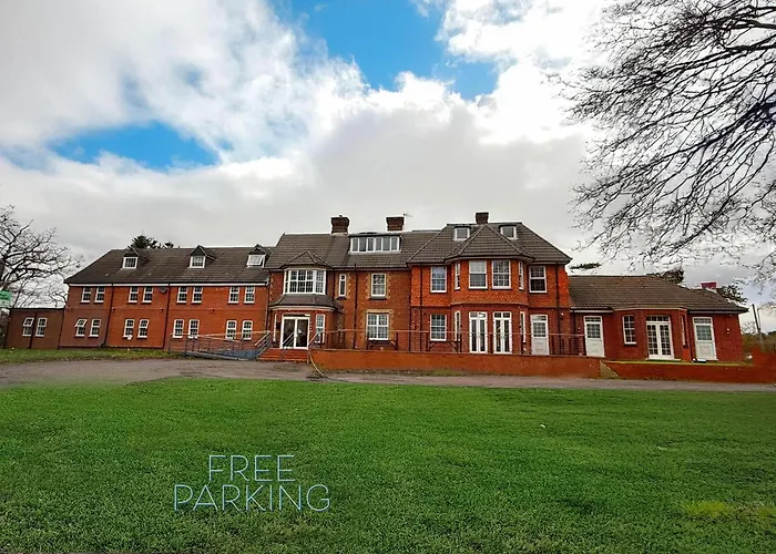 Trivelles Gatwick & Airport Parking