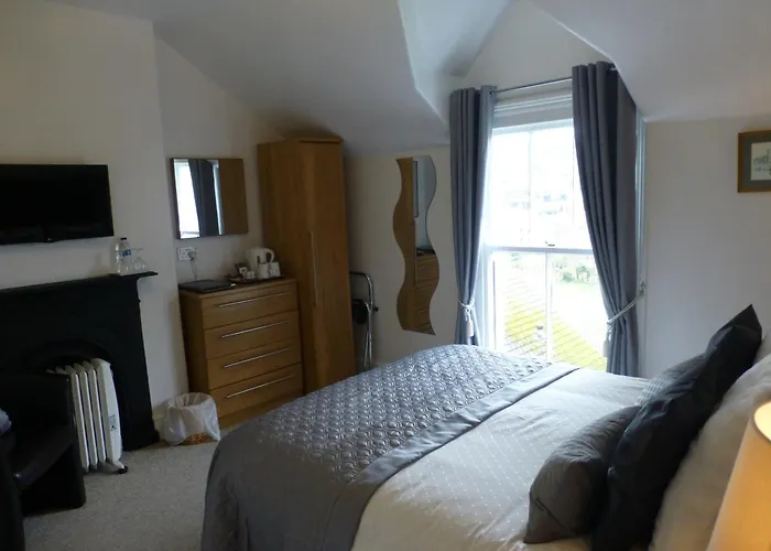 Bryn Derwen Guest House