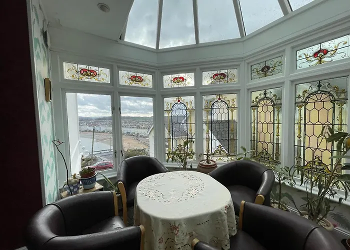 Headlands Hotel
