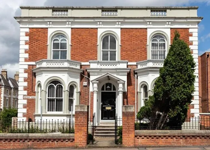 Sav Apartments Regent Leicester