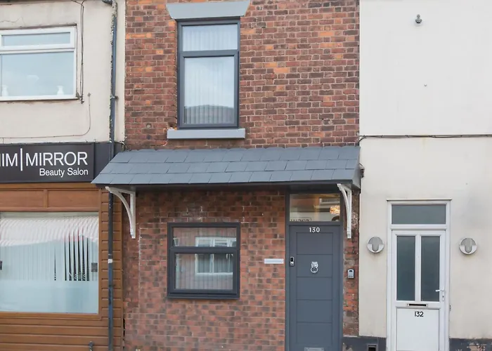 Townhouse @ 130 West Street Crewe