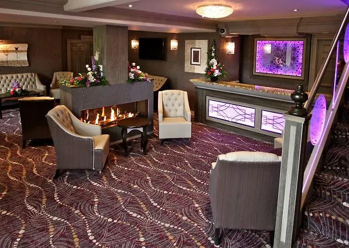 Greenvale Hotel