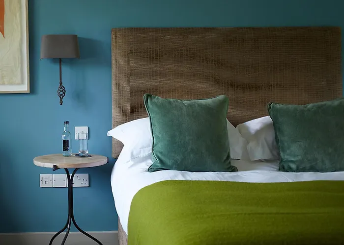The Swan Inn Swinbrook Burford, United Kingdom