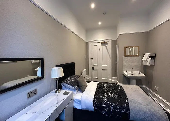 Lochnagar Guest House Aberdeen, United Kingdom