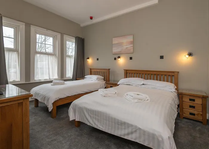 Ascot Grange Hotel & Apartments