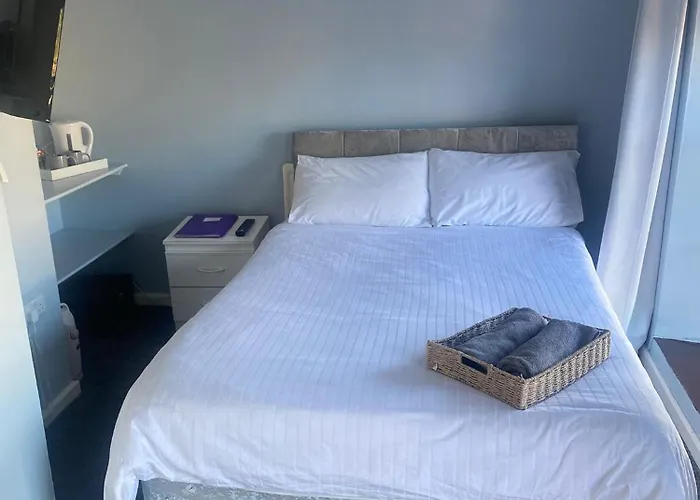 Railway Bar Accommodation Poyntzpass, United Kingdom