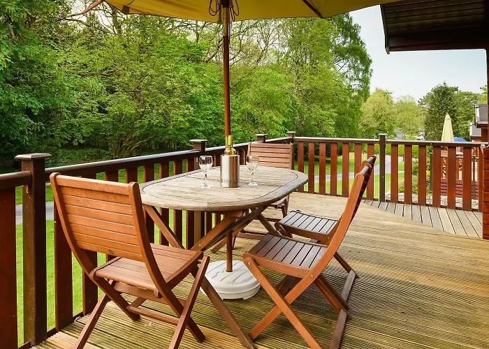 Woodlands Hotel & Pine Lodges