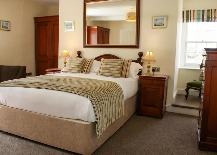 Rollestone Manor B&B And Restaurant Shrewton, United Kingdom