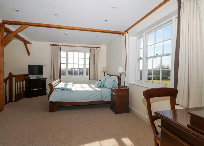 Groomes Country House Bordon, United Kingdom