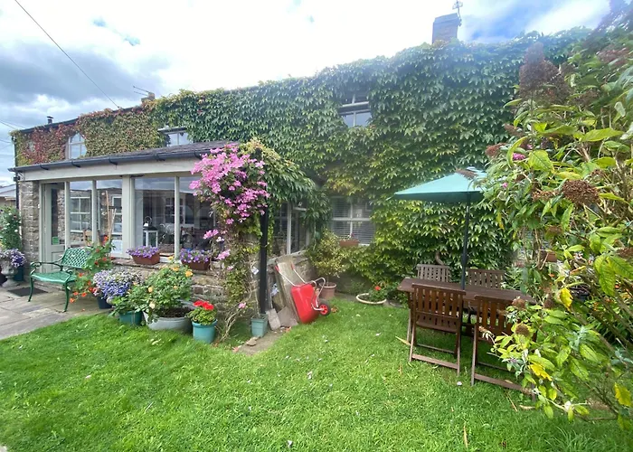Chapel Cottage Clitheroe Road Waddington , United Kingdom
