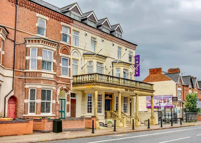 Empire Hotel