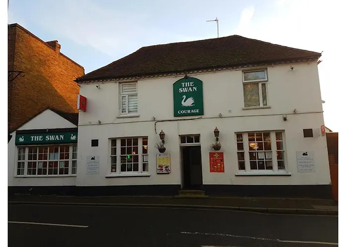 Swan Inn, Heathrow Airport