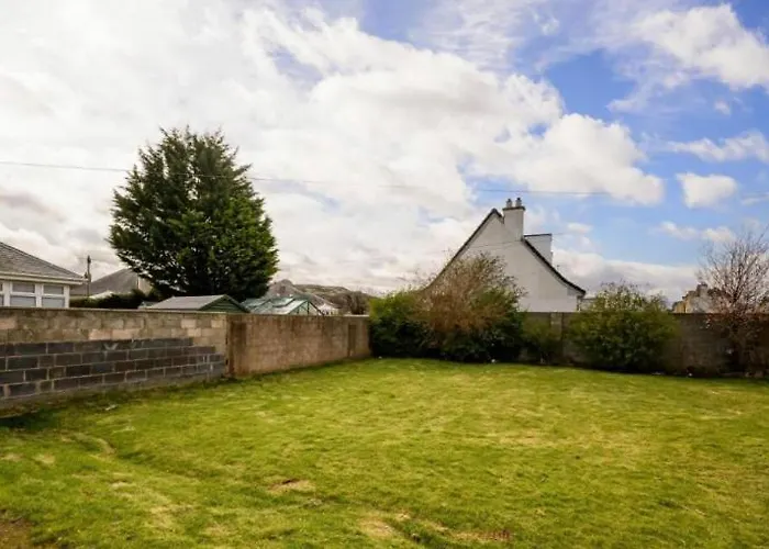 Christiemiller Avenue Holiday Home
