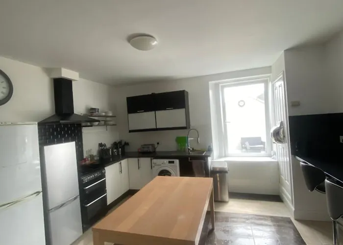 Edinburgh West Side Hostel, United Kingdom