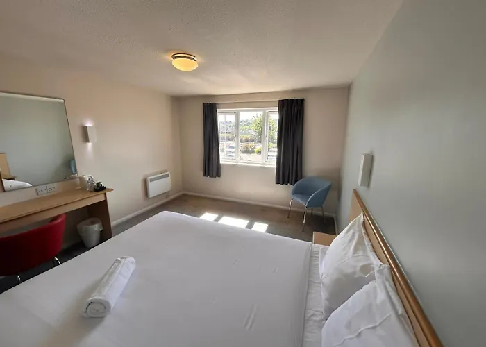 Go2 Dundee Camperdown Hotel Free Car Park, United Kingdom
