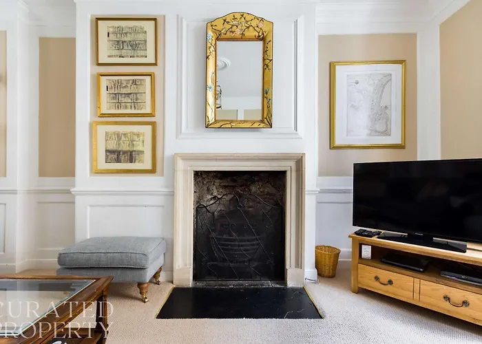 Central Bath Townhouse 'Founders House', United Kingdom