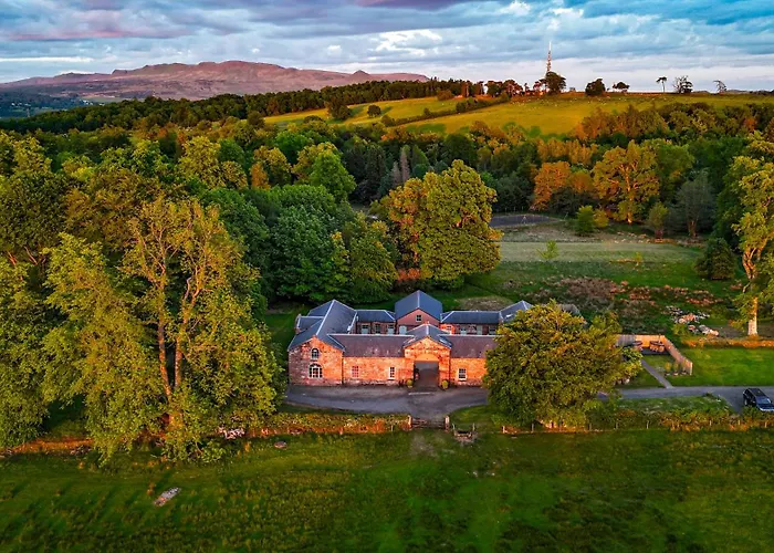 Loch Lomond Finnich Cottages