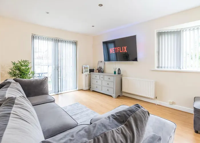 Pinfold Court Apartments Knowsley, United Kingdom