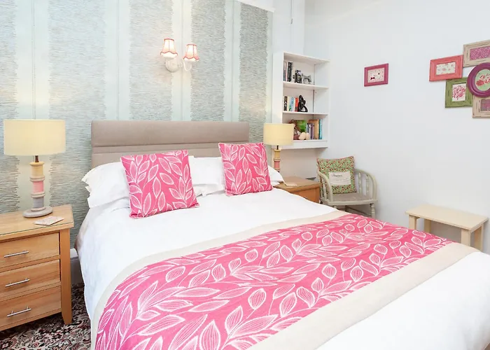 Ravenswood B&B