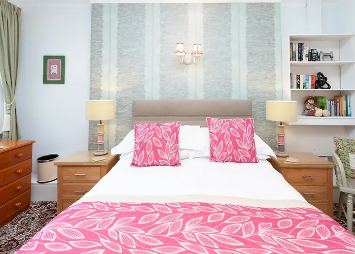 Ravenswood B&B